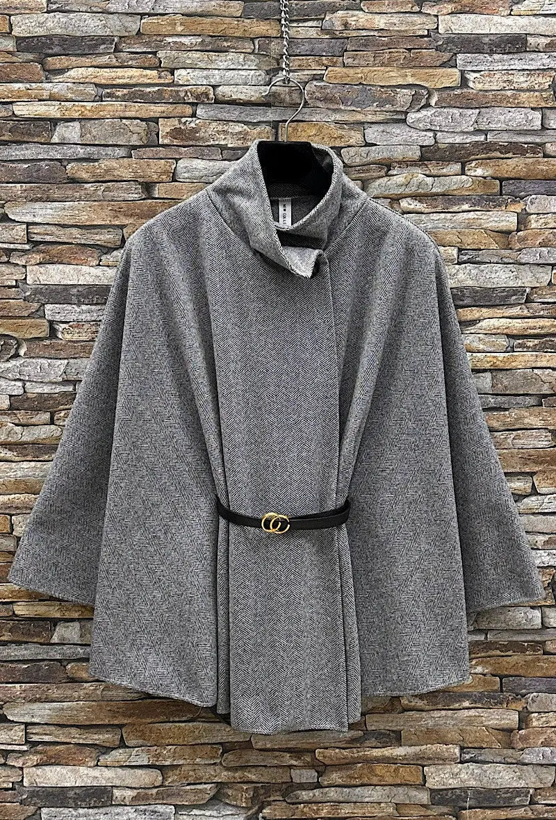 Manteau cape gris ceinturé - Astrid ELLE STYLE
